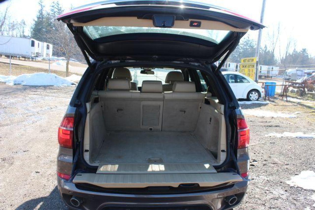 2011 BMW X5  Photo