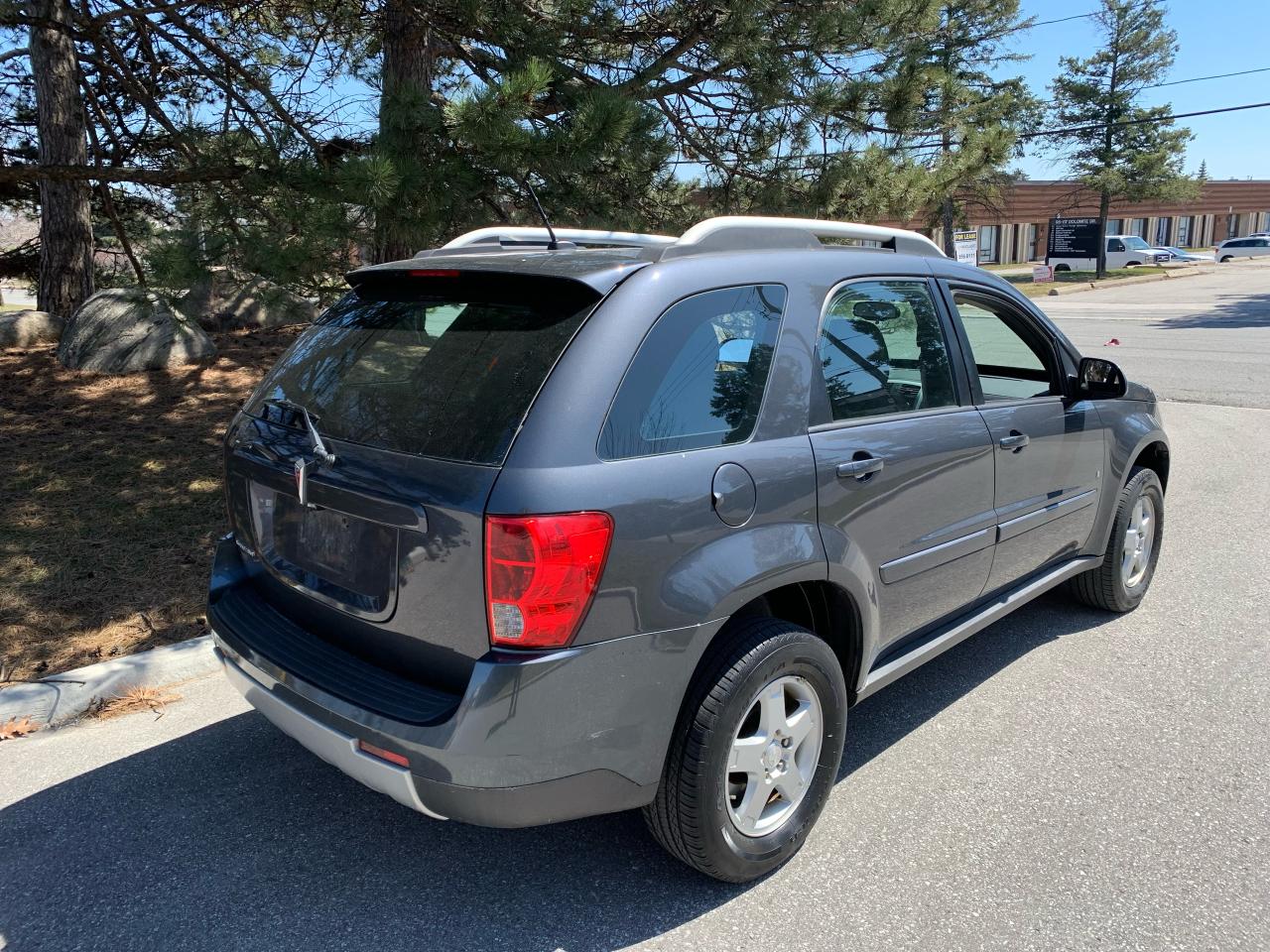 2009 Pontiac Torrent FWD 5DR.-YES,....ONLY 113,150KMS! 1 LOCAL OWNER!! - Photo #3