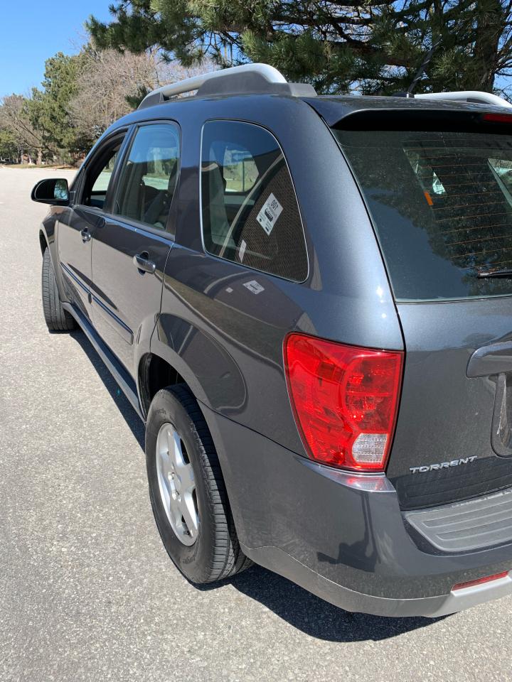 2009 Pontiac Torrent FWD 5DR.-YES,....ONLY 113,150KMS! 1 LOCAL OWNER!! - Photo #13