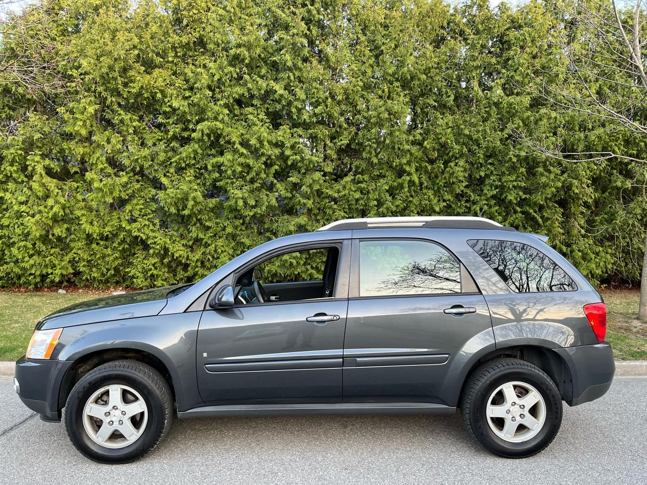 2009 Pontiac Torrent FWD 5DR.-YES,....ONLY 116,341KMS! 1 LOCAL OWNER!! - Photo #4