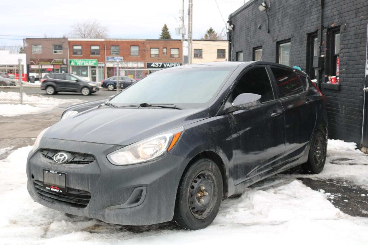 2014 Hyundai Accent 5DR HB AUTO GL - Photo #1
