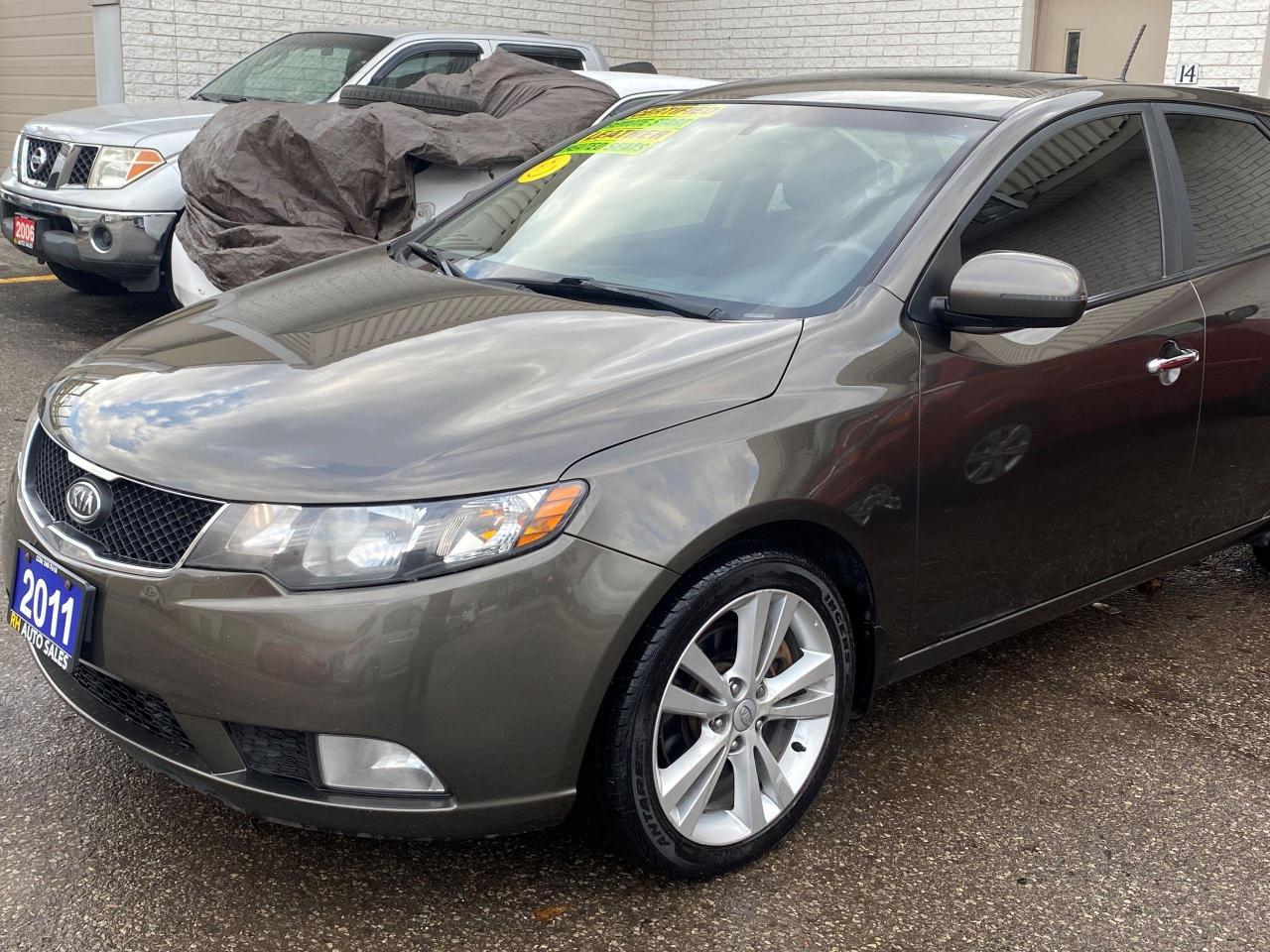 2011 Kia Forte5  - Photo #2