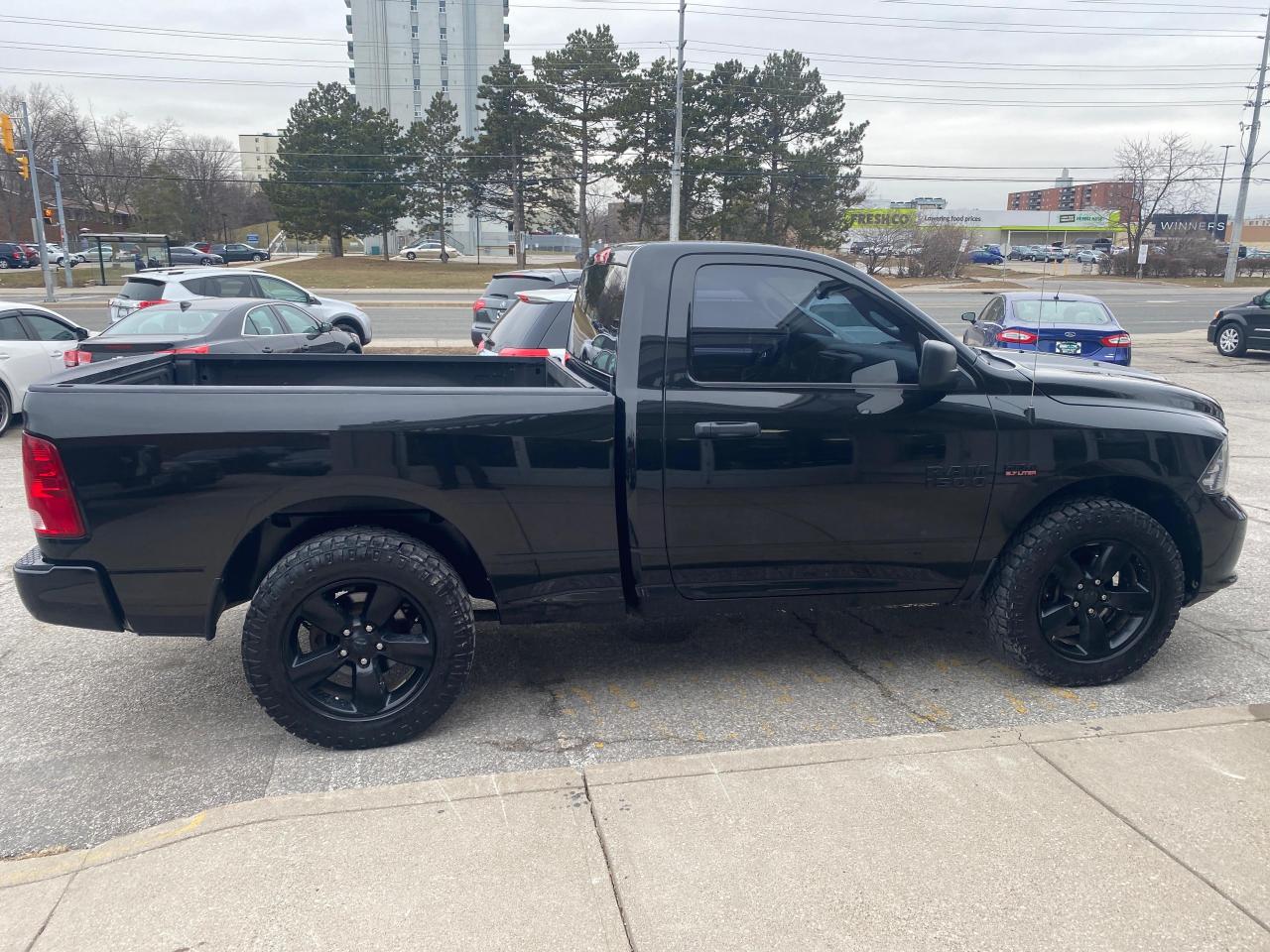 2016 RAM 1500 ST