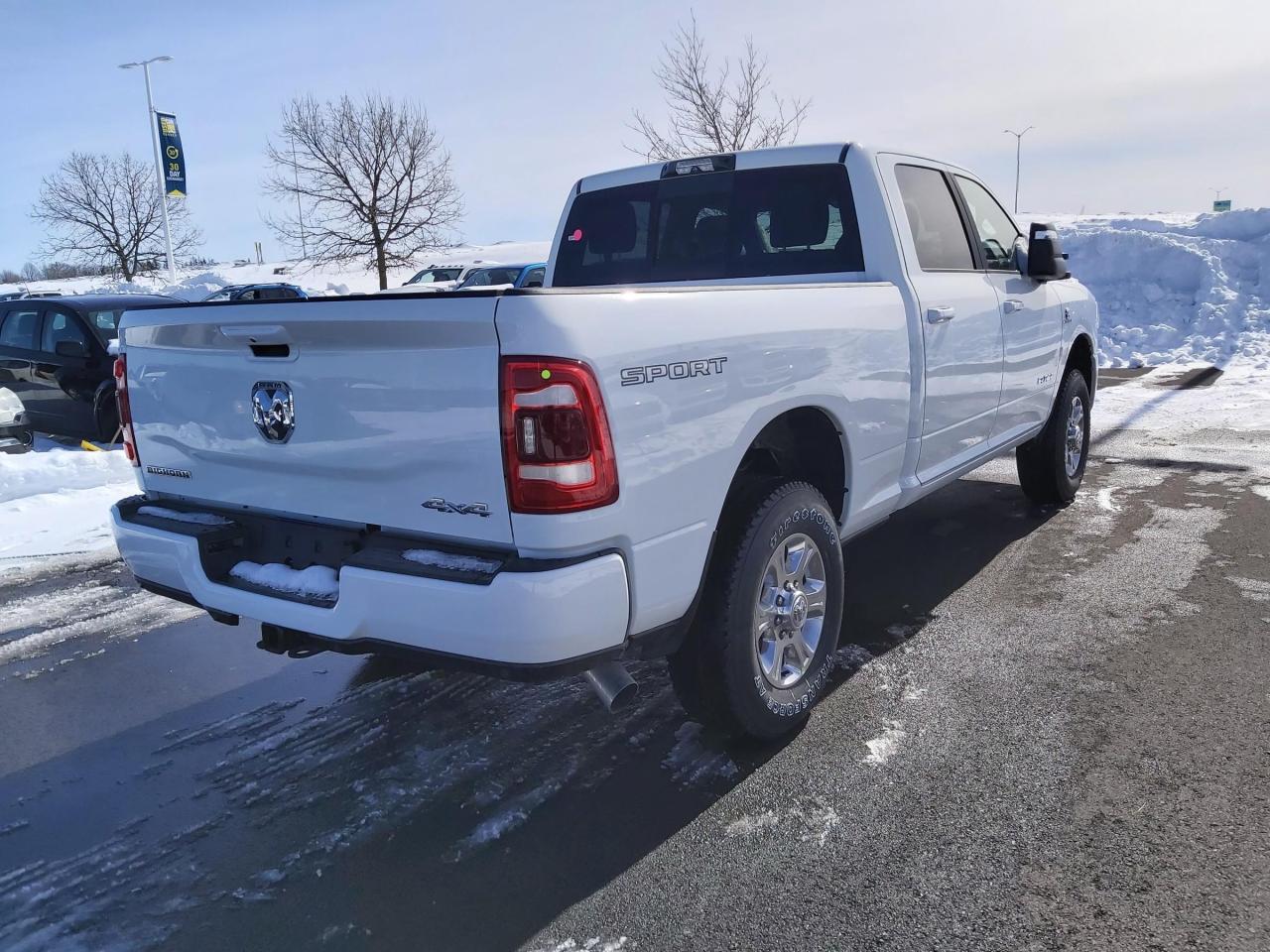 2023 RAM 3500 Big Horn Photo