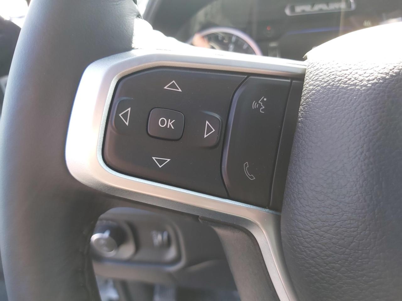 2023 RAM 3500 Big Horn Photo