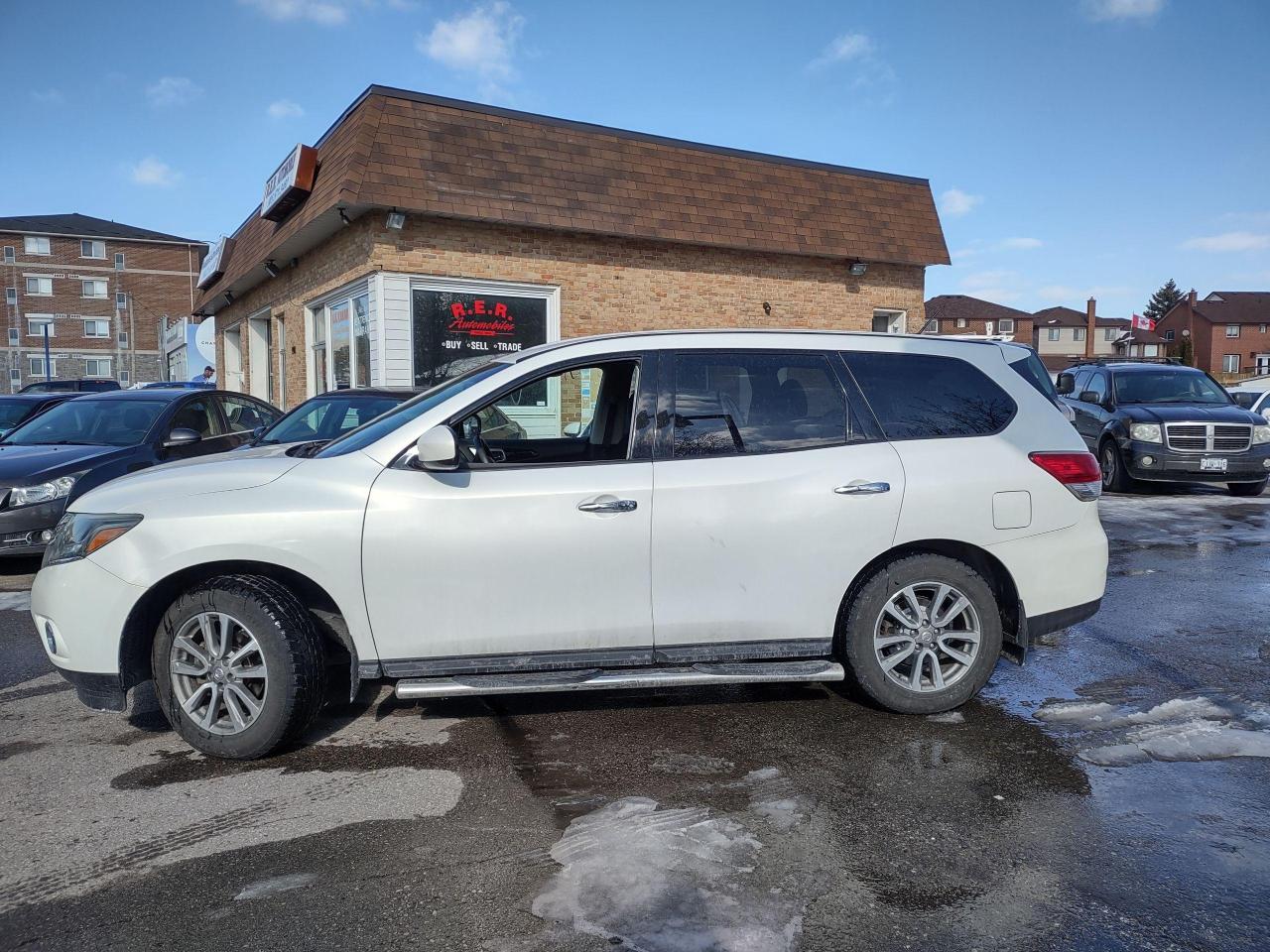 2013 Nissan Pathfinder 4WD 4dr S