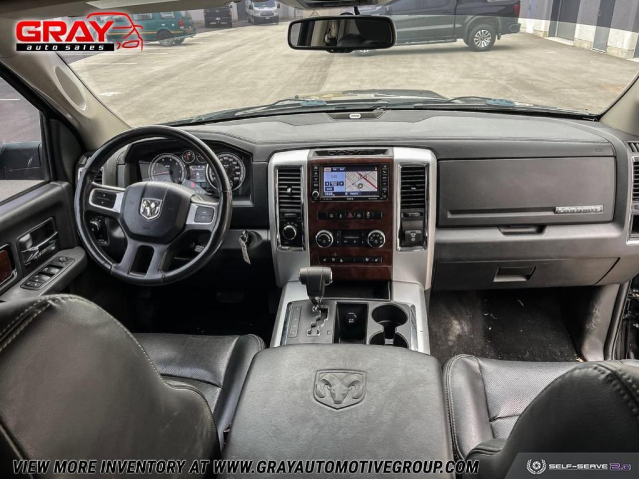 2011 RAM 1500 4WD Crew Cab 140.5" Laramie - Photo #26