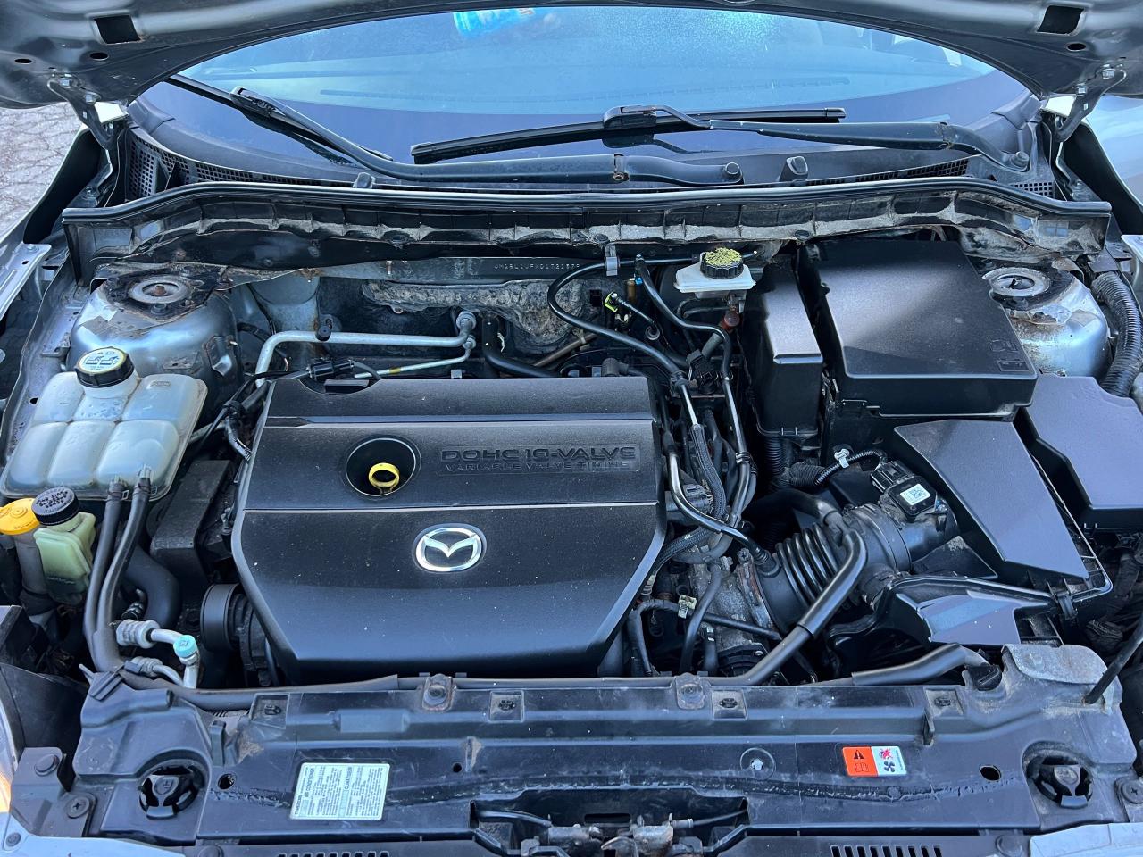 2013 Mazda MAZDA3 GX - Photo #4