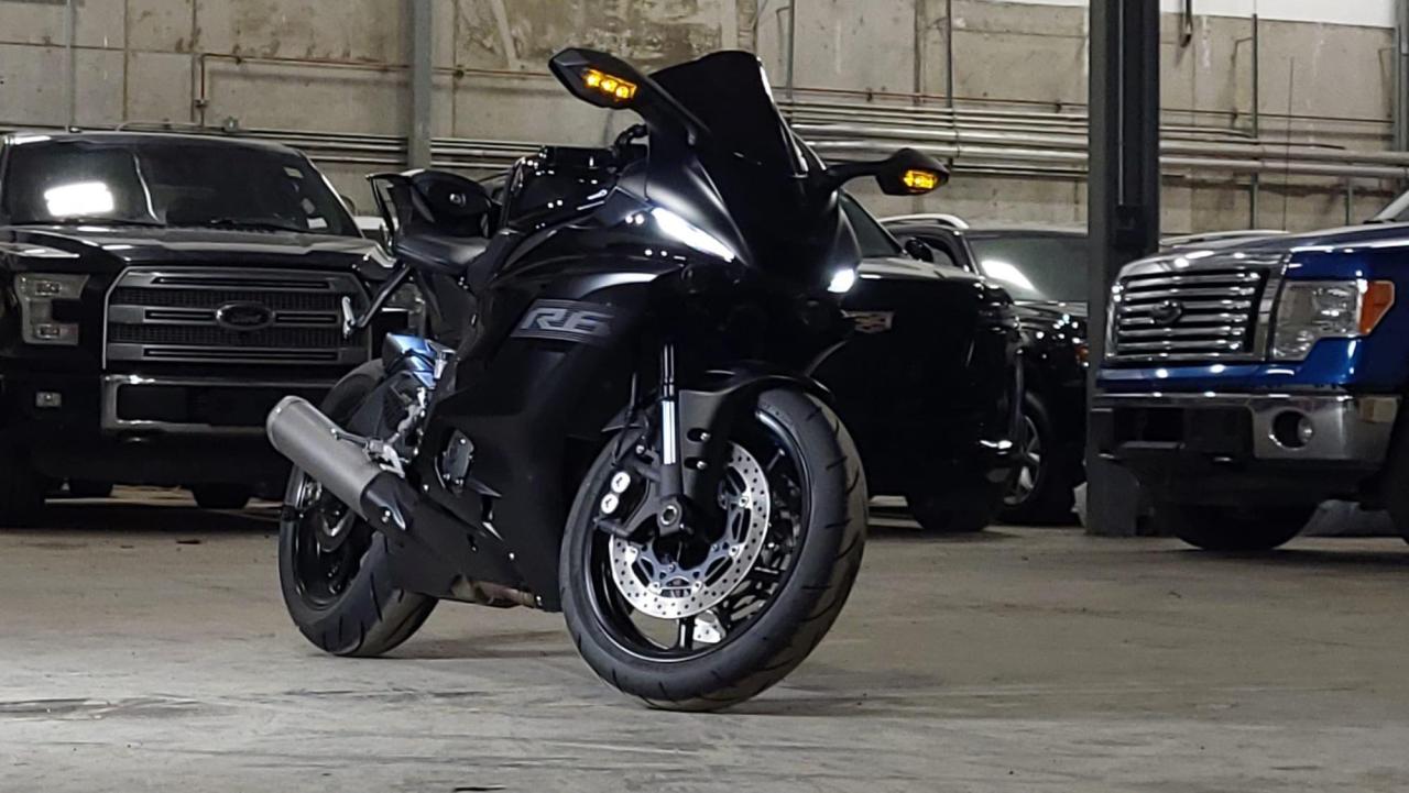 Used 2020 Yamaha YZF-R6 | $0 DOWN, EVERYONE APPROVED! for sale in Calgary, AB