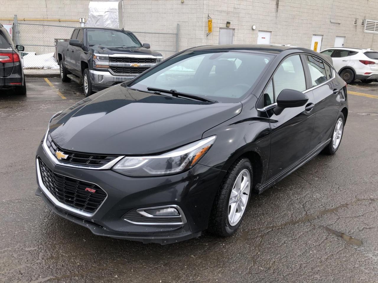 2018 Chevrolet Cruze RS Auto Hatchback **HATCHBACK & HEATED SEATS** - Photo #1