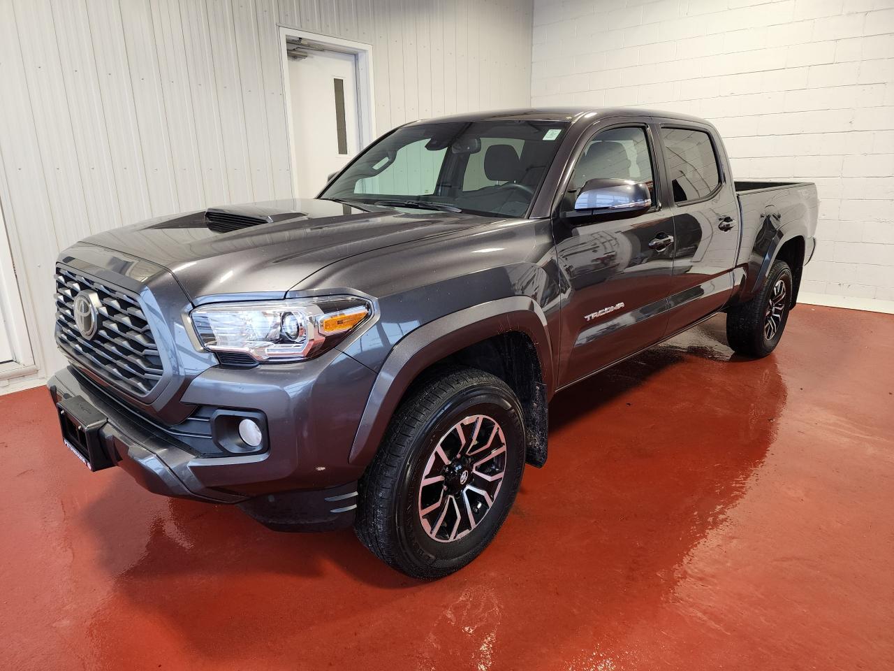 2020 Toyota Tacoma TRD SPORT 4X4