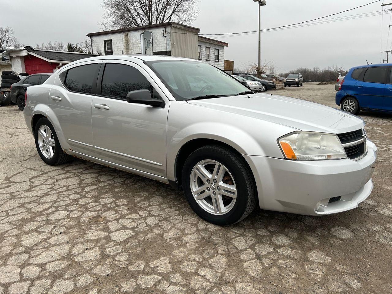 2010 Dodge Avenger SXT*4CYLINDER*DRIVES GOOD*GREAT ON GAS*AS IS SPE** - Photo #3