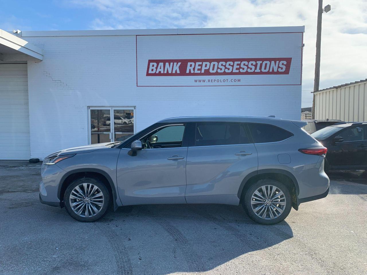 2022 Toyota Highlander Platinum