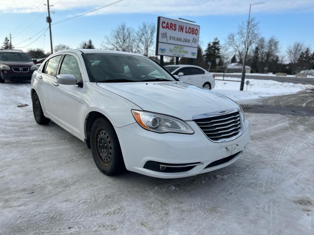 2014 Chrysler 200 