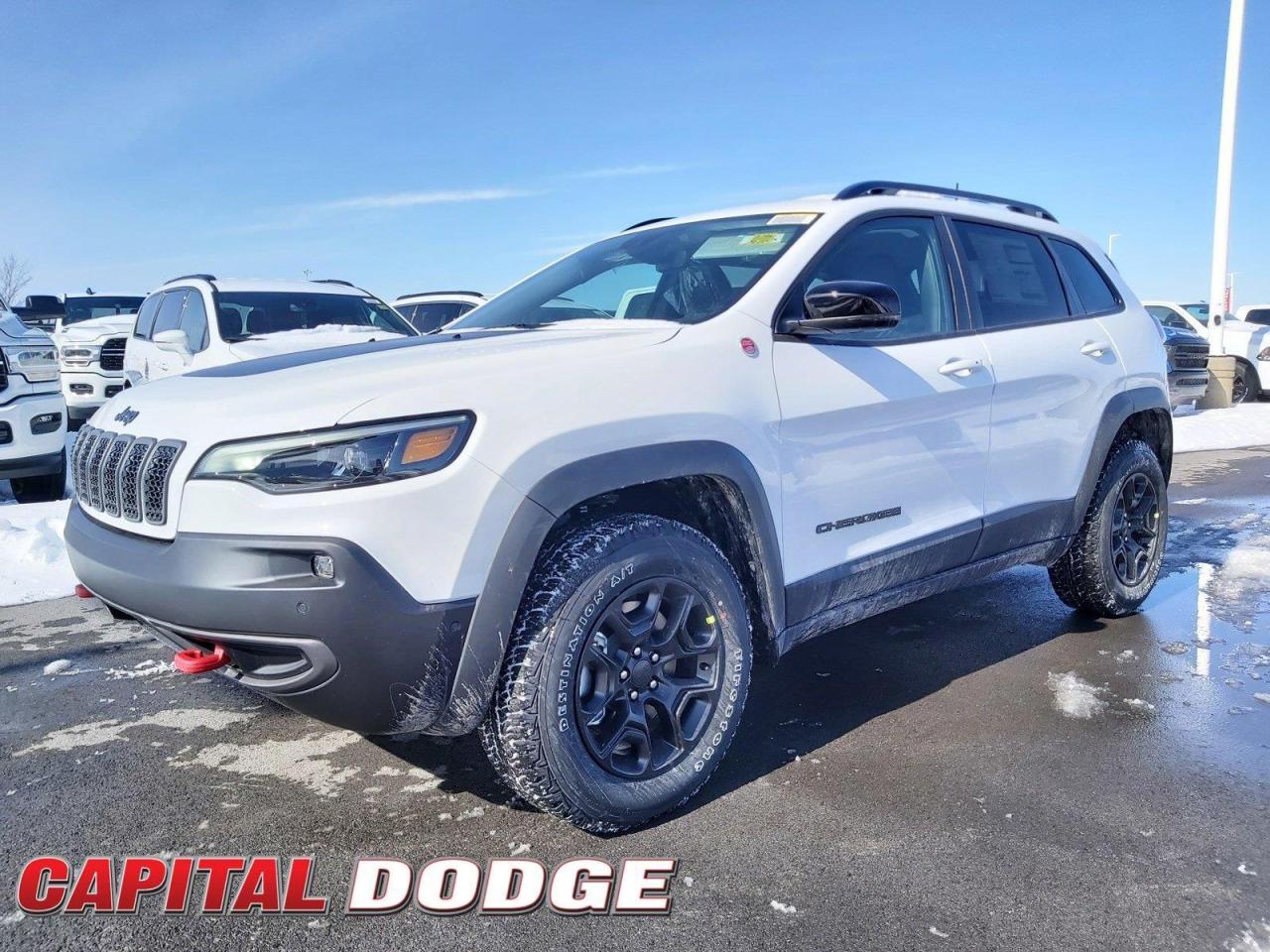 New 2023 Jeep Cherokee Trailhawk for sale in Kanata, ON