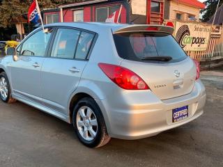 2007 Nissan Versa SL - Photo #4