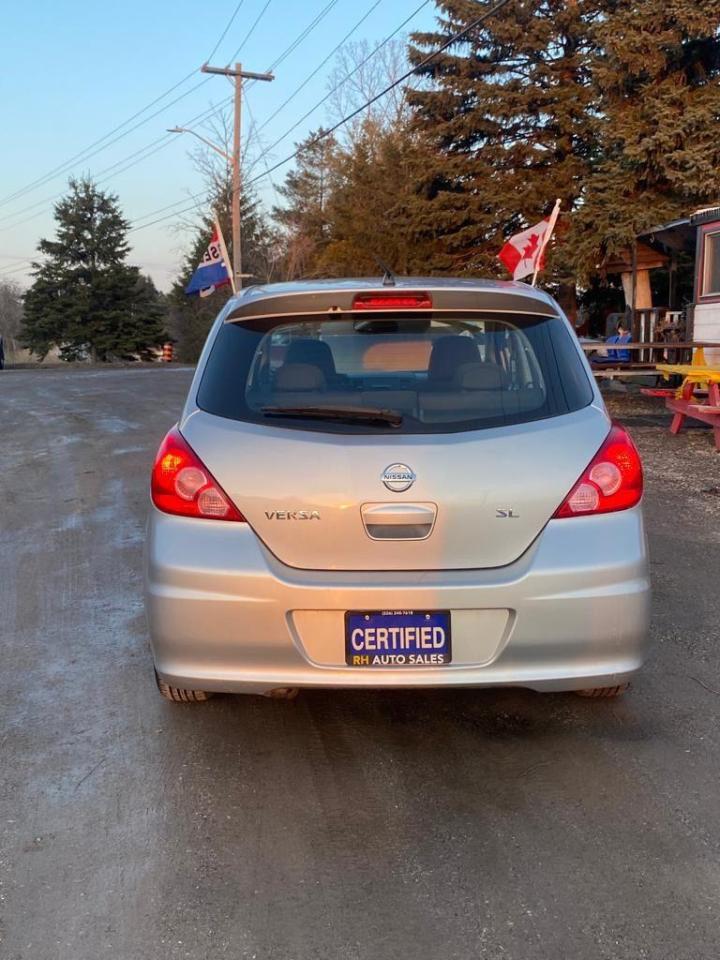 2007 Nissan Versa SL - Photo #5