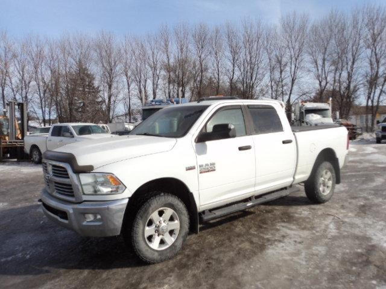 Used 2014 RAM 2500 SLT 4X4 SHORT BOX for sale in Winnipeg, MB