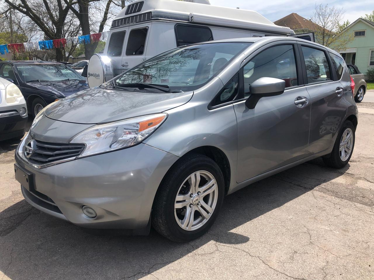 Used 2015 Nissan Versa Note FUNCTIONAL HATCH! NICE CLICKS! for sale in St. Catharines, ON
