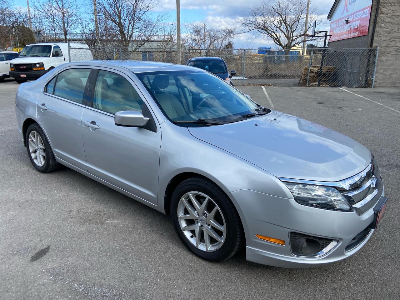 2010 Ford Fusion SEL ** BLUETOOTH , DUAL CLIMATE **