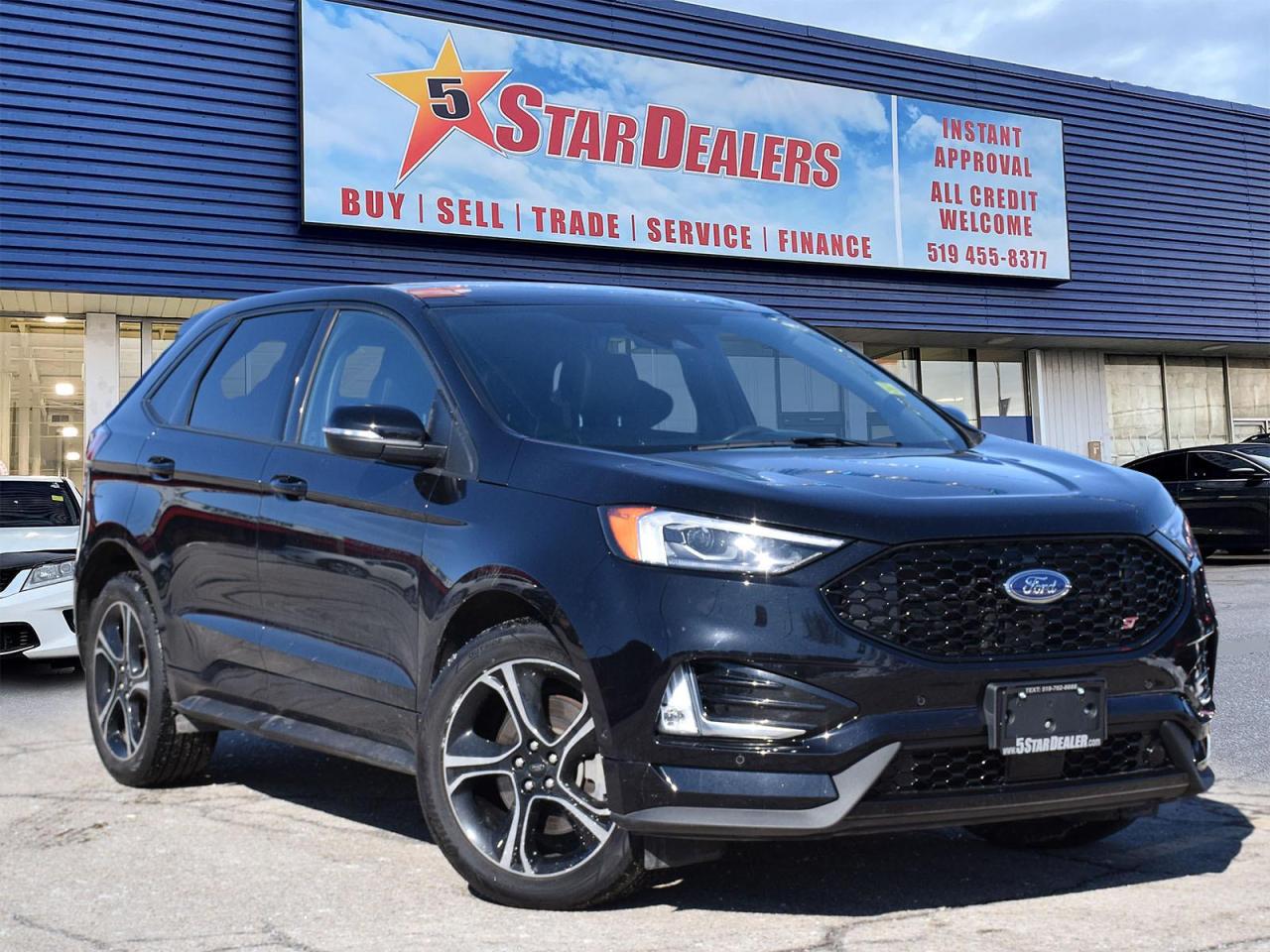 Used 2021 Ford Edge LOW KM NAV LEATHER PANO ROOF MINT! WE FINANCE for sale in London, ON