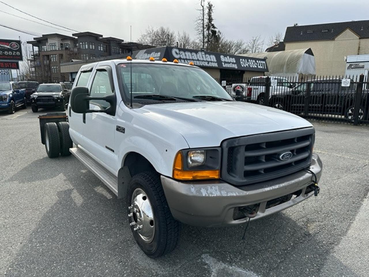 2000 Ford F-450 Crew Cab 176" WB XL 4WD