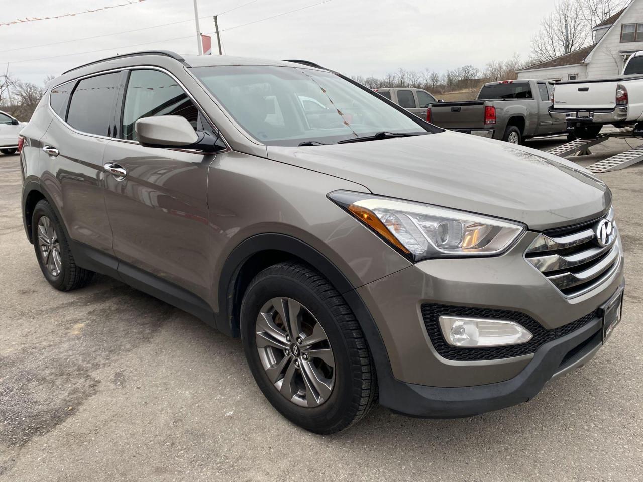 Used 2015 Hyundai Santa Fe Sport *No Accidents*All-wheel drive* for sale in Dunnville, ON