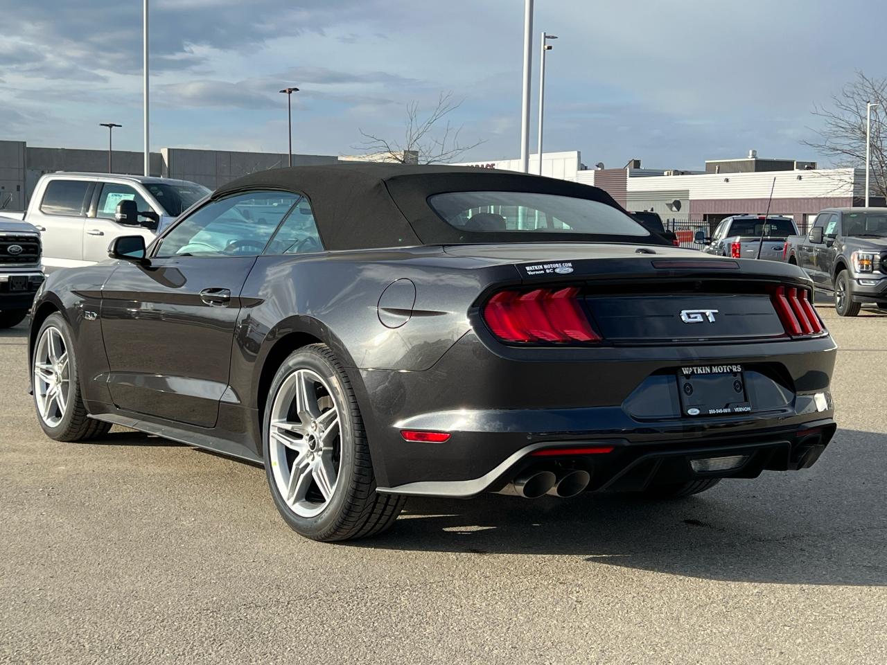 2023 Ford Mustang GT Premium Photo2