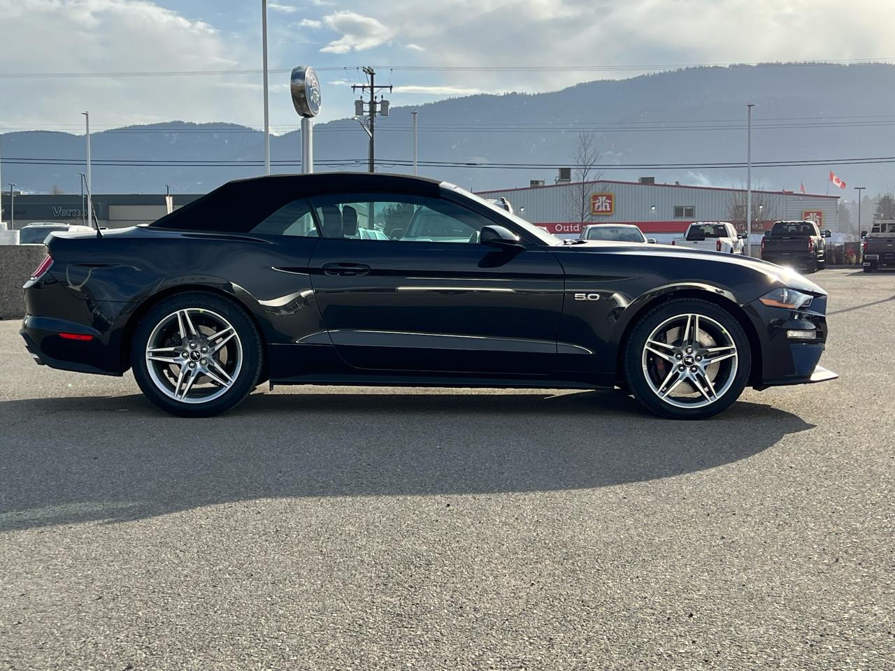 2023 Ford Mustang GT Premium Photo20