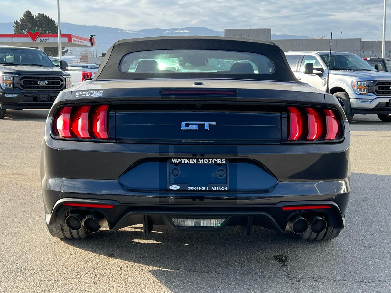 2023 Ford Mustang GT Premium Photo3