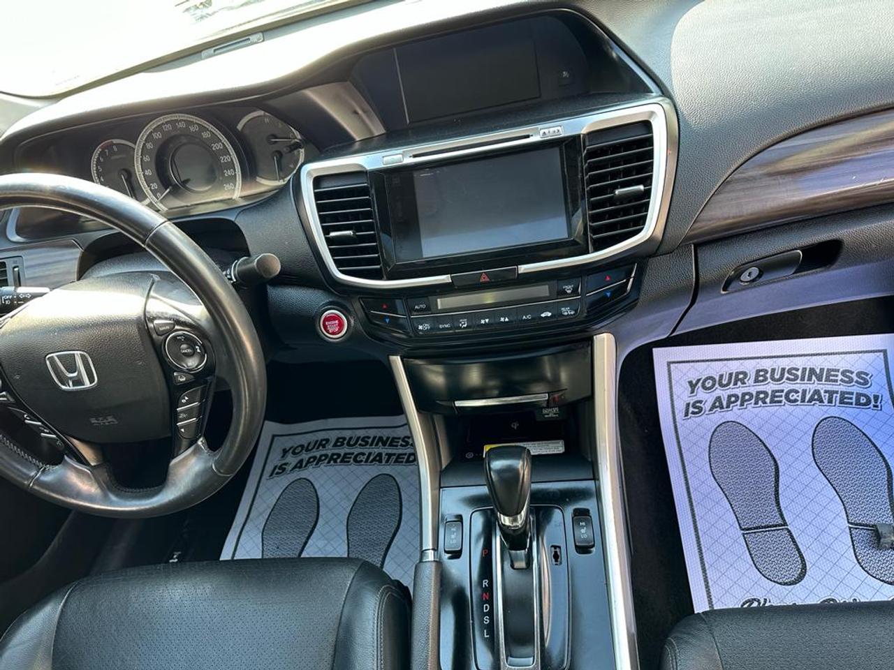 2017 Honda Accord  Photo