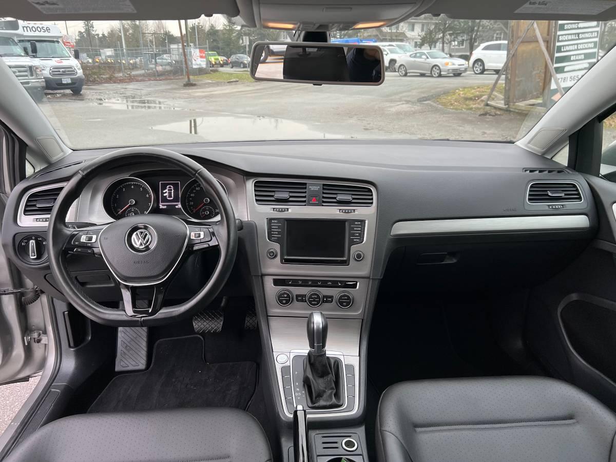 2017 Volkswagen Golf 5dr HB Auto 1.8 TSI Trendline - Photo #15