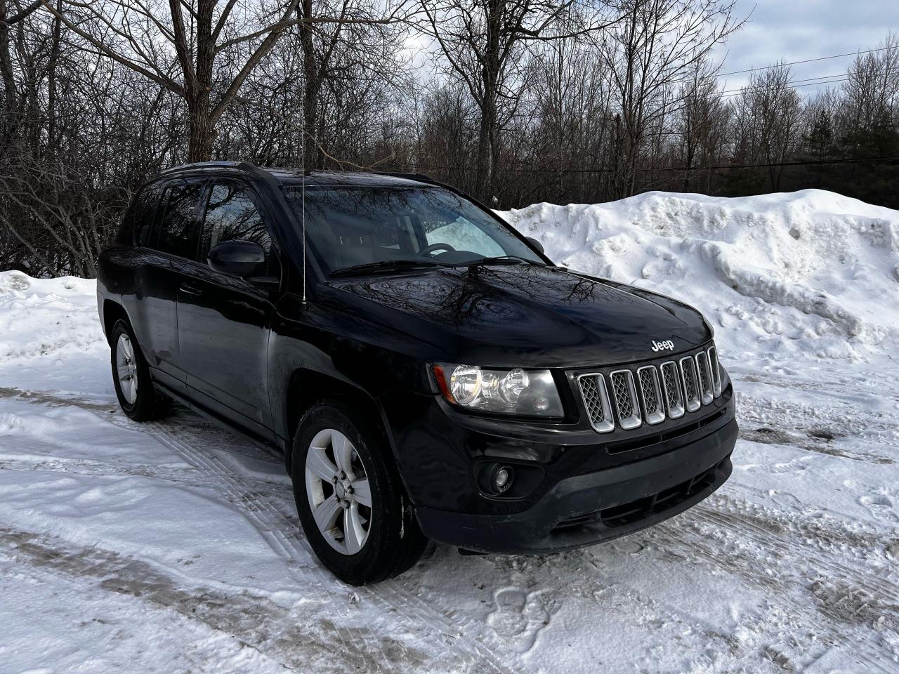 2014 Jeep Compass NORTH - Photo #2