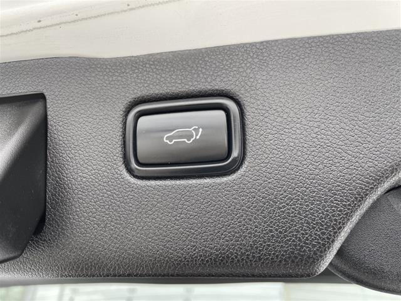 2017 Kia Sorento SX TURBO Photo4