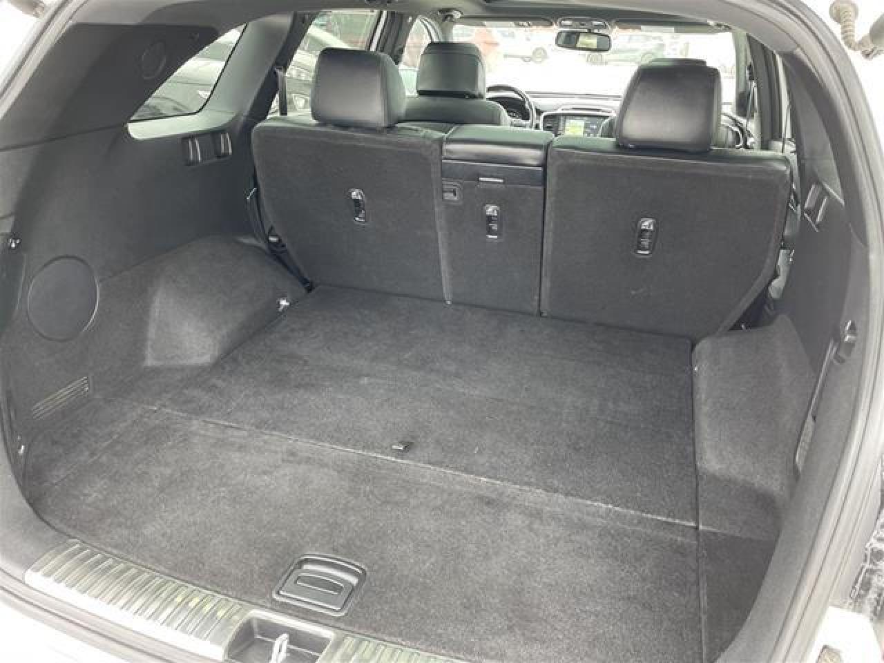 2017 Kia Sorento SX TURBO Photo3