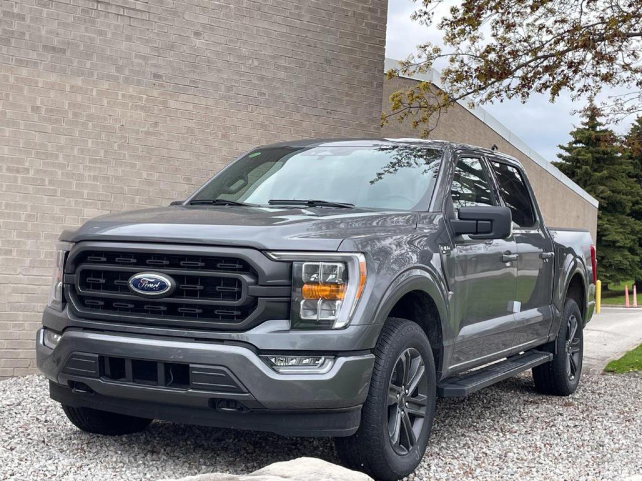New 2023 Ford F-150 XLT for sale in Oakville, ON