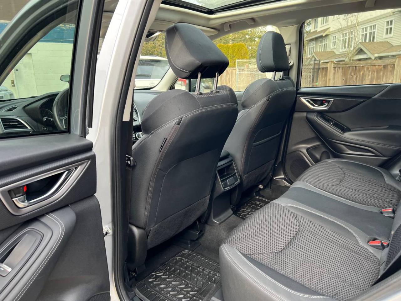 2019 Subaru Forester 2.5i Touring w/EyeSight Pkg - Photo #14