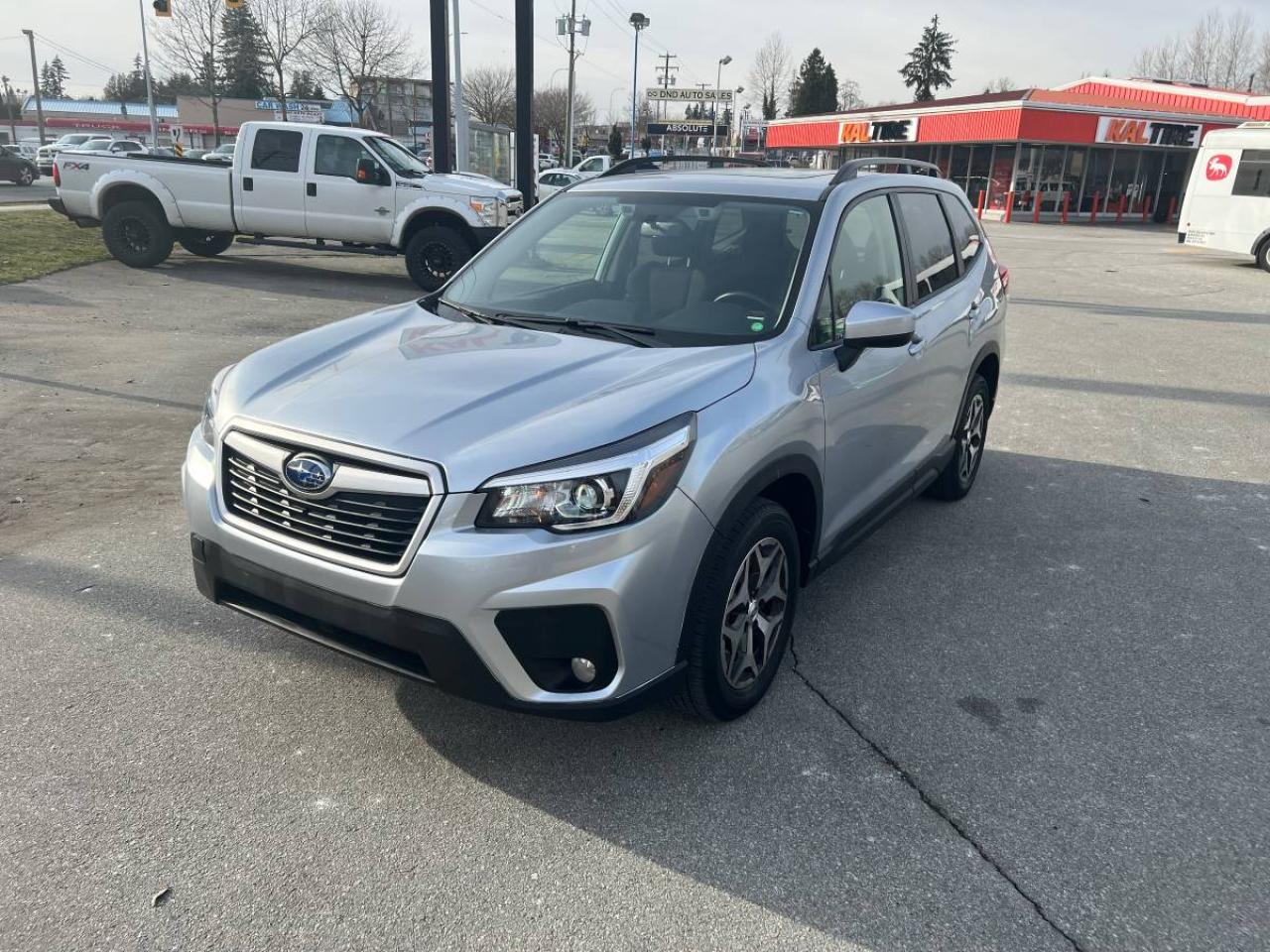 2019 Subaru Forester 2.5i Touring w/EyeSight Pkg - Photo #3