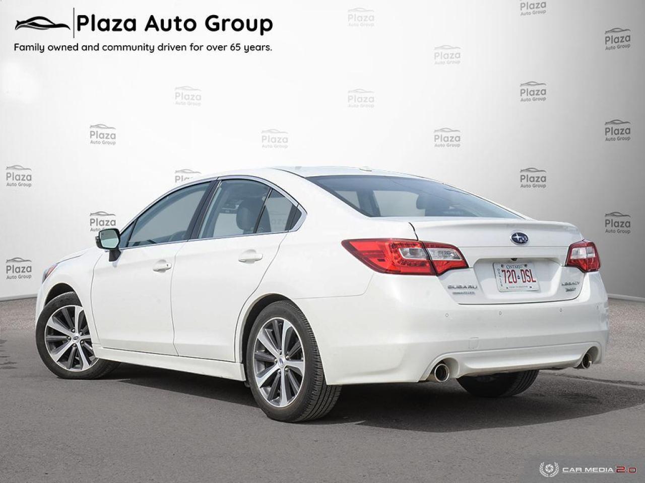 2017 Subaru Legacy 3.6R Limited Photo3