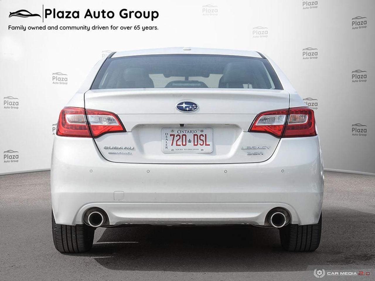 2017 Subaru Legacy 3.6R Limited Photo