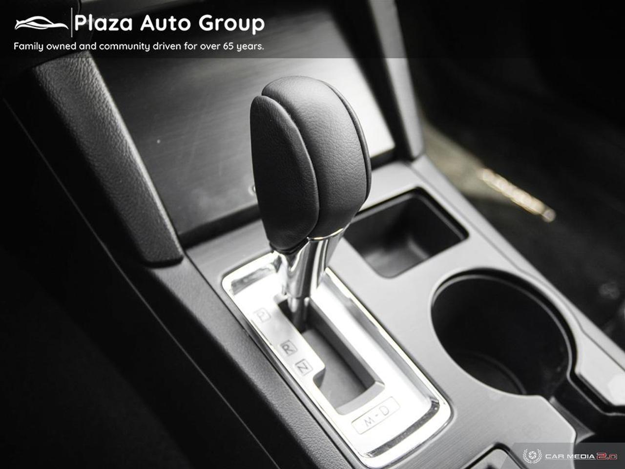 2017 Subaru Legacy 3.6R Limited Photo