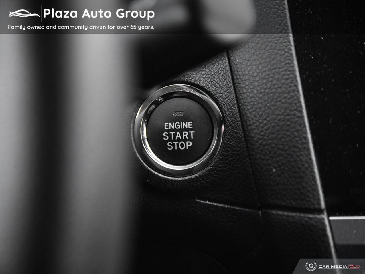 2017 Subaru Legacy 3.6R Limited Photo