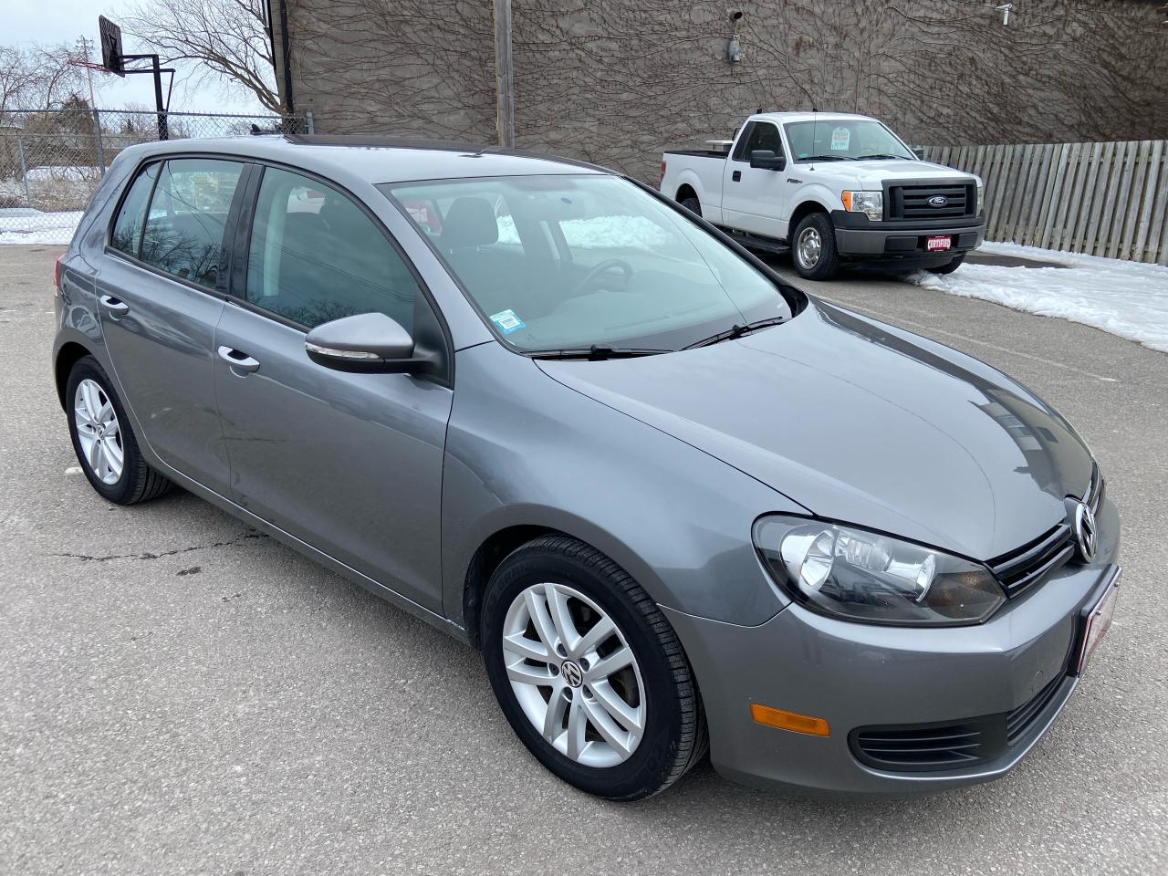 2010 Volkswagen Golf ** Trendline, BLUTOOTH, HTD SEATS, CRUISE,**