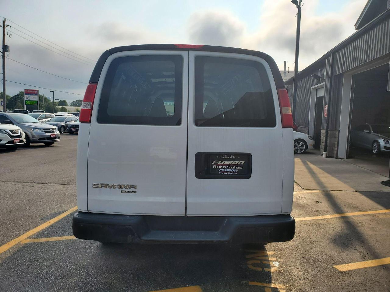 2016 GMC Savana 2500 155"- - Photo #4