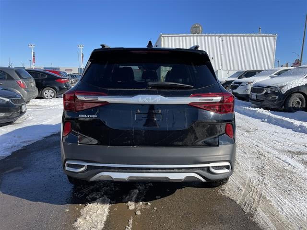 2022 Kia Seltos EX AWD Photo2