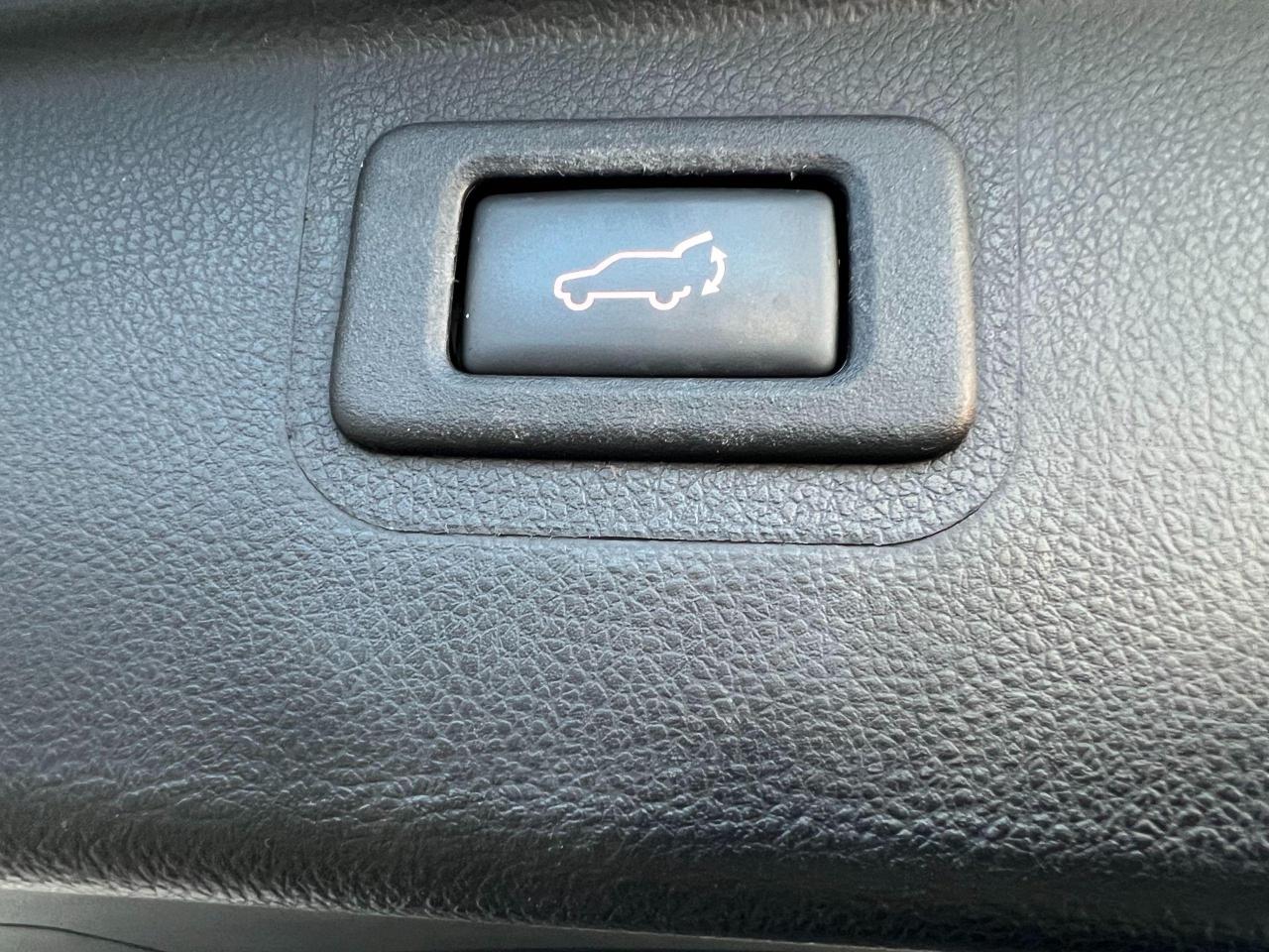2019 Subaru Outback 2.5i Touring w/EyeSight Pkg - Photo #5