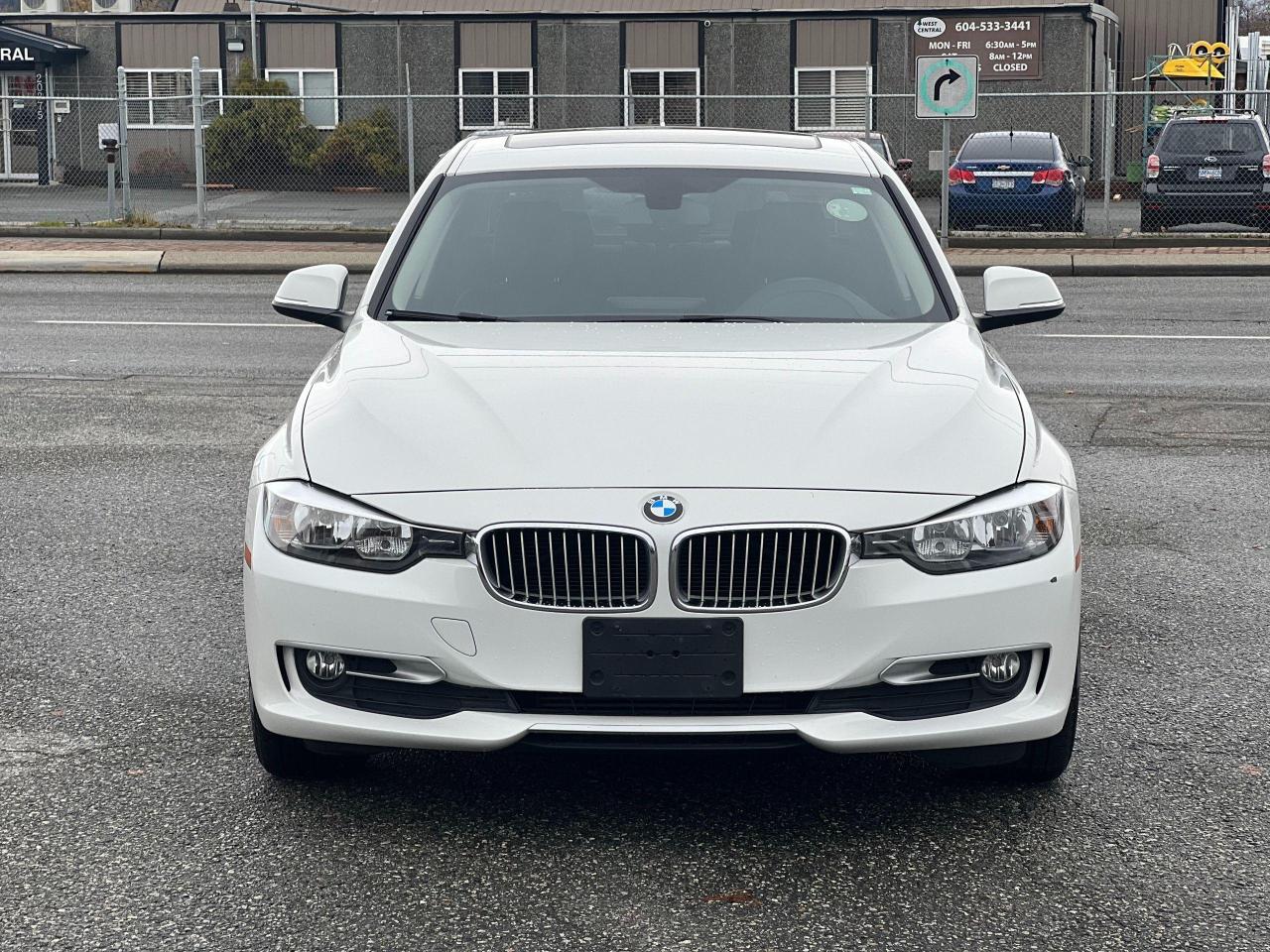 2013 BMW 3 Series 4dr Sdn 320i xDrive AWD - Photo #2