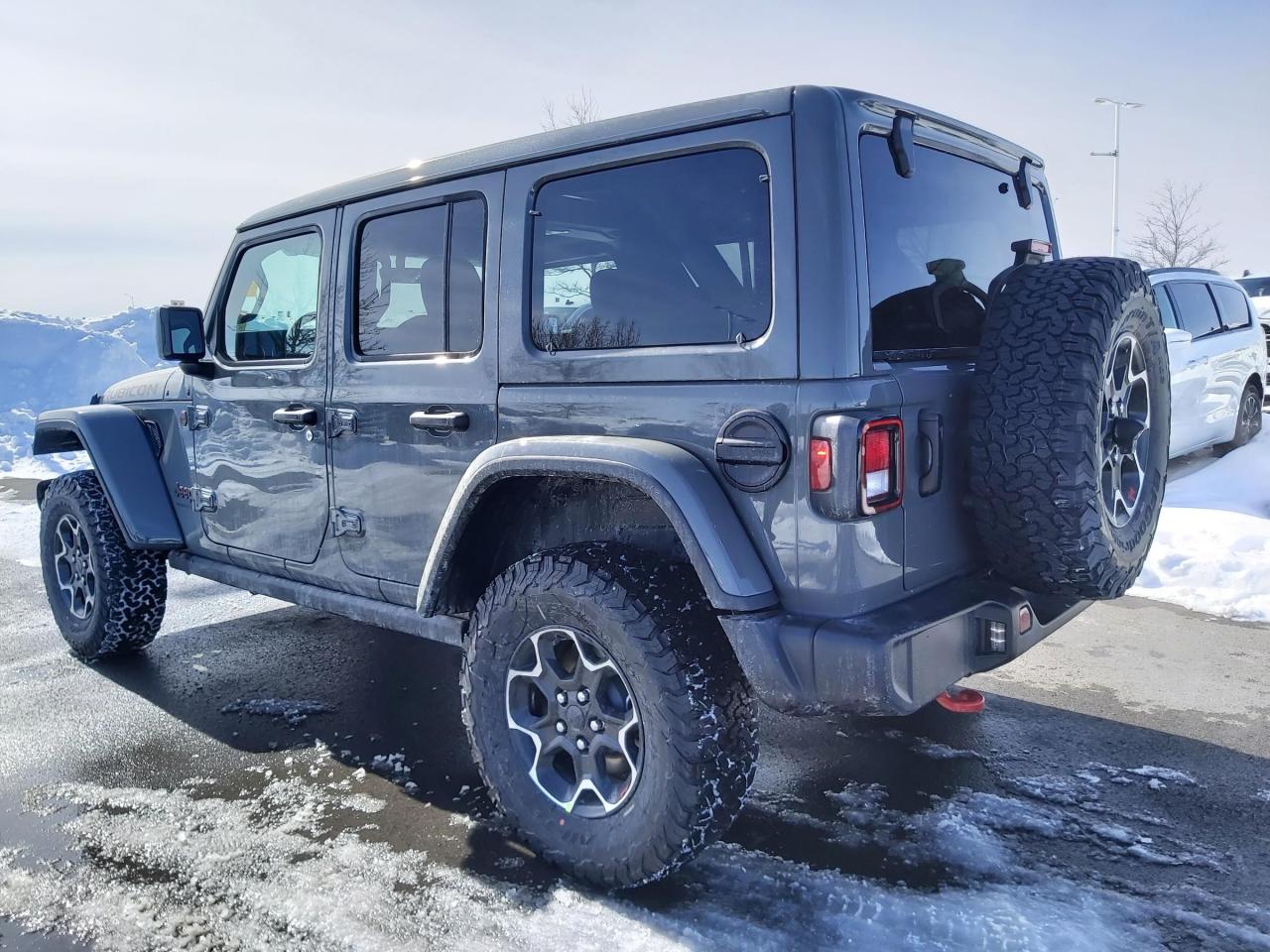 2023 Jeep Wrangler RUBICON Photo4