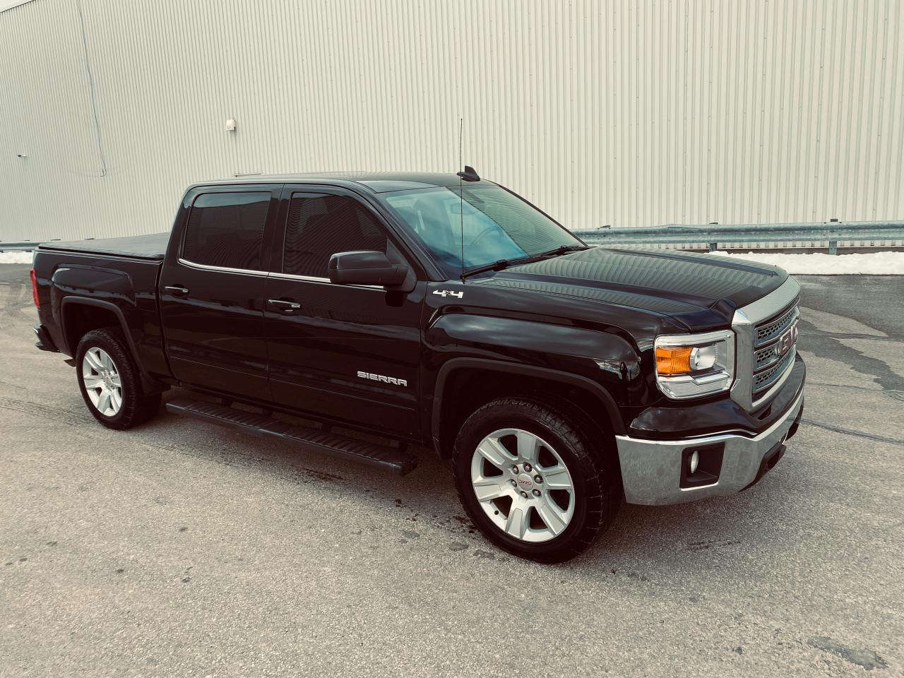 2015 GMC Sierra 1500 SLE CREW CAB IN BLACK TEXUDO