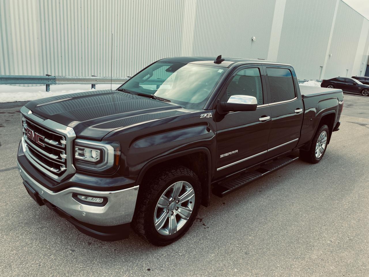 2016 GMC Sierra 1500 SLT Z71 - CREW CAB 6.66 FOOT BOX